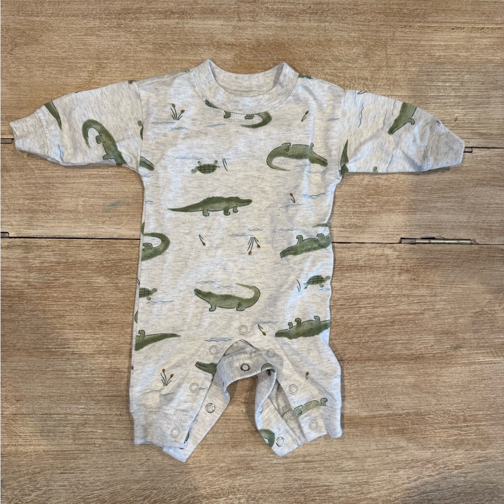Newborn Carter's Gray Romper with Alligators & Turtles